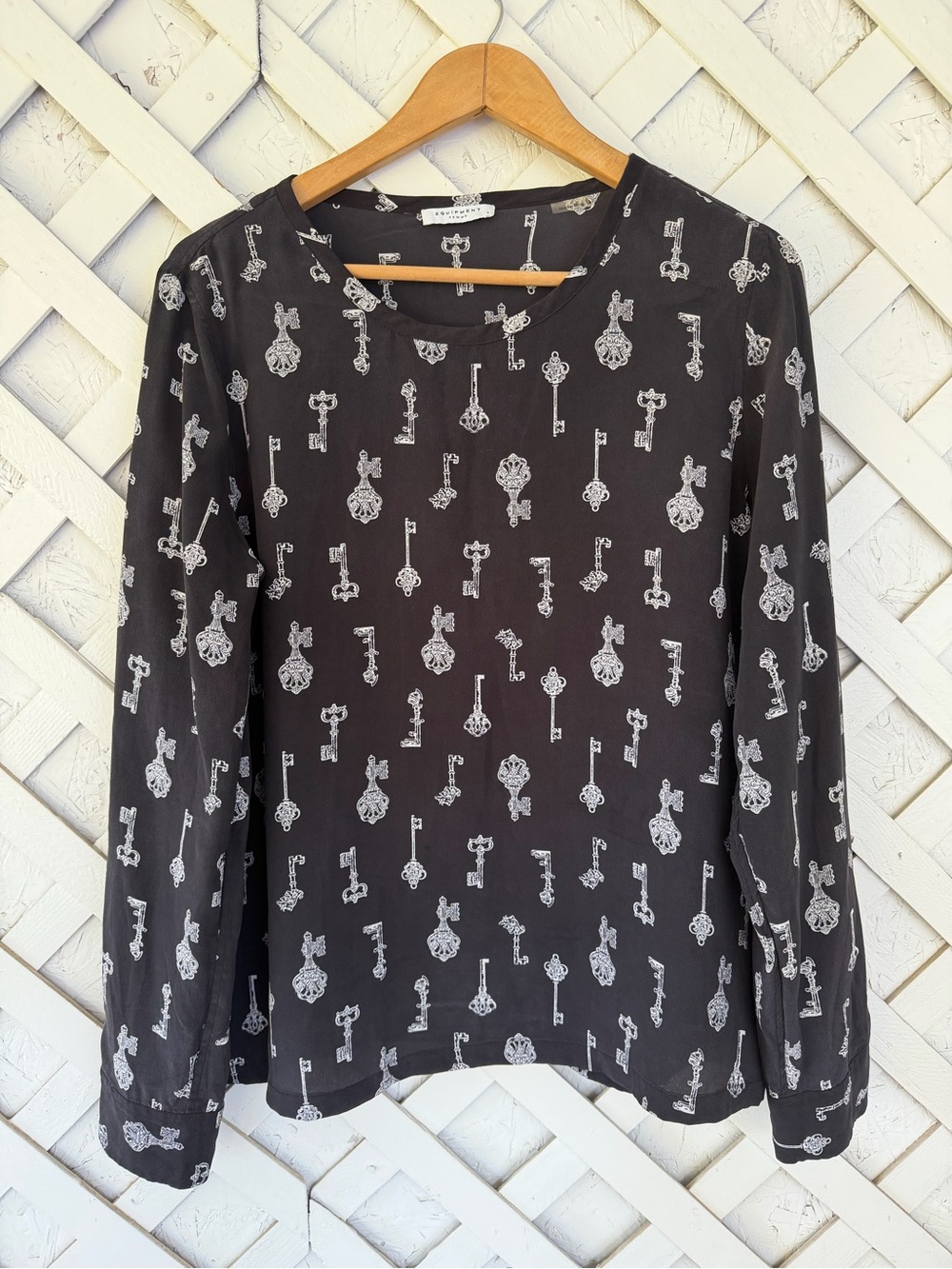Equipment Key-Print Novelty Silk Top